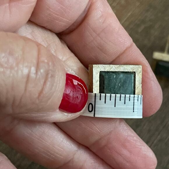 Royale Vintage Y2K Cufflink Golden Tone Green Faux Stone - Picture 6 of 6